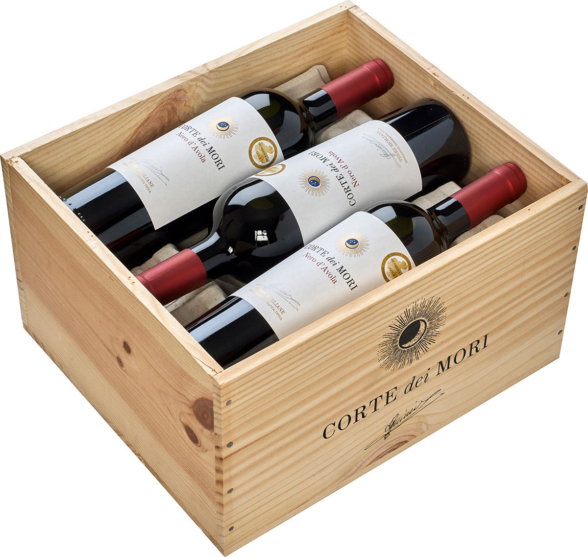 2021 Nero d'Avola Sicilia DOC - in 6-bottle wooden case Corte dei Mori Sicily/Italy 4.5 l
