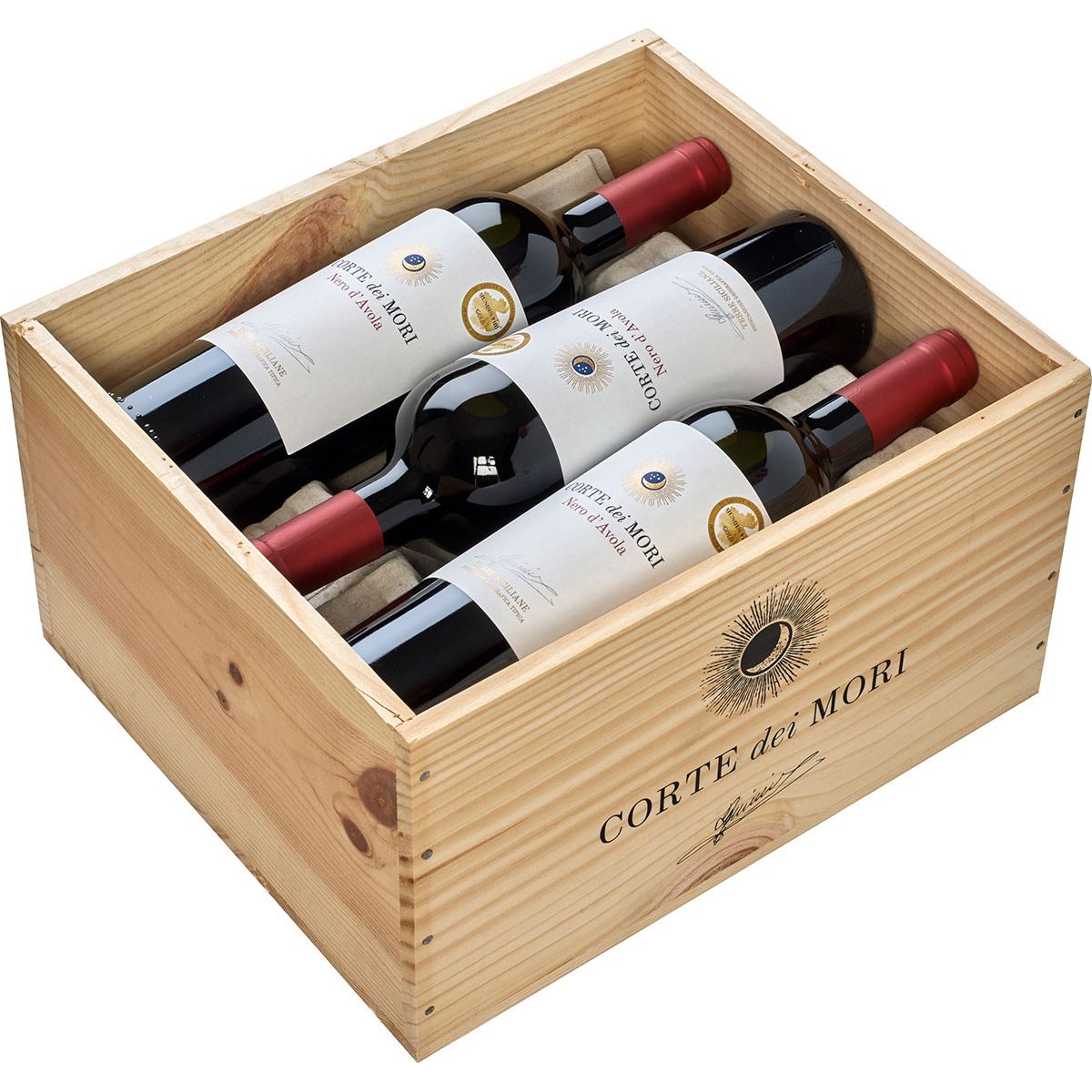 2021 Nero d'Avola Sicilia DOC - in 6er Holzkiste Corte dei Mori Sizilien/Italien 4,5 l