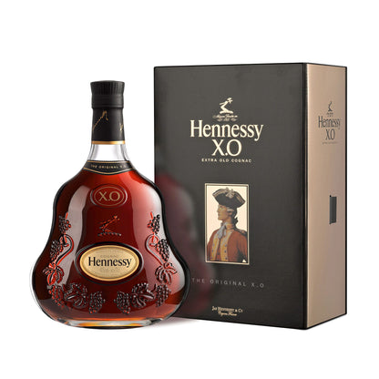 Hennessy X.O Extra Old Cognac in Gift Box 0.7L 40% Vol